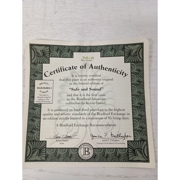 Vintage 1996 Safe and Sound Woodland Innocence Deer Collector Plate Kevin Daniel - Picture 3 of 6